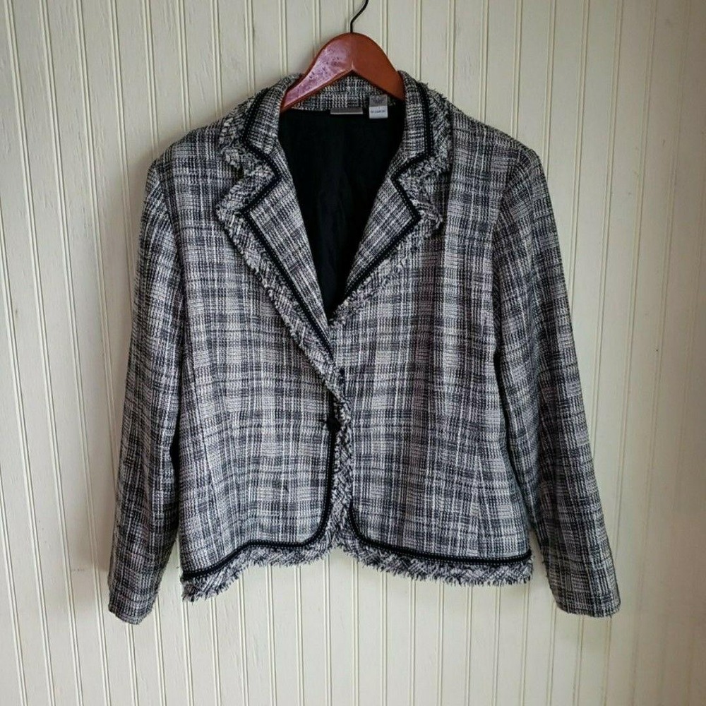 Chico's Blazer Jacket Womens 2 Gray Plaid Tweed Fringe Trim Short Lined Career‎